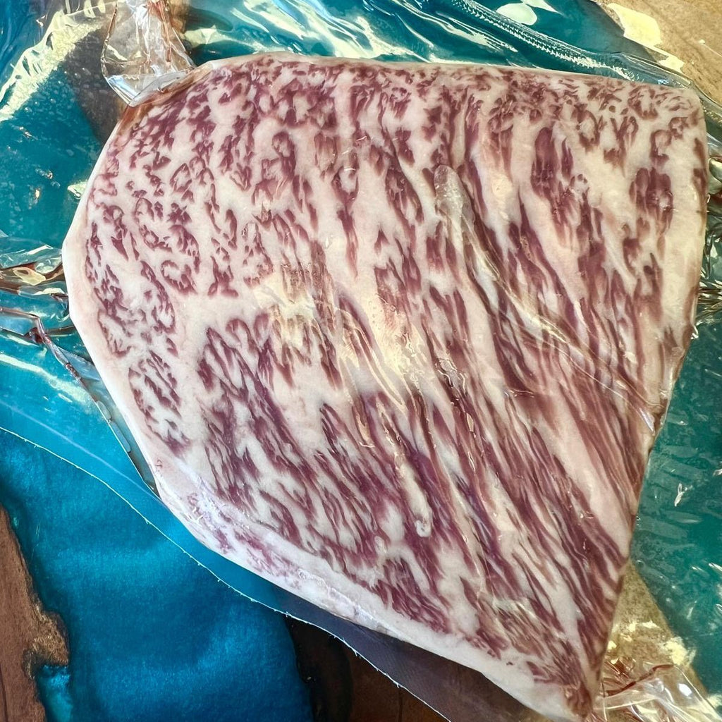 MIYAZAKI WAGYU A5 NY STRIP (HALVES) 7oz - Campo Meat