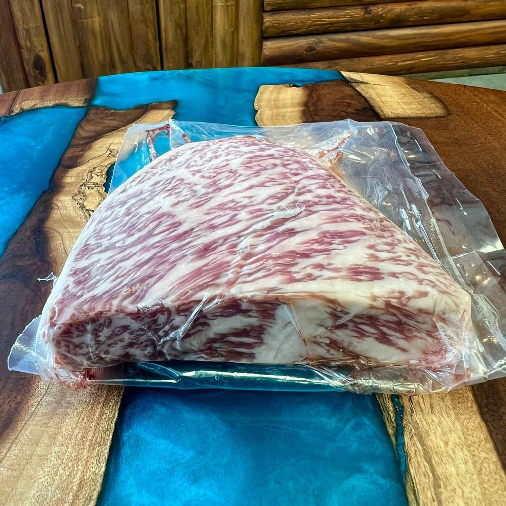 MIYAZAKI WAGYU A5 NY STRIP (HALVES) 7oz - Campo Meat